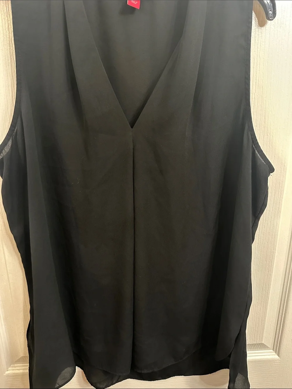 Vince Camuto Black Sleeveless V-Neck Blouse